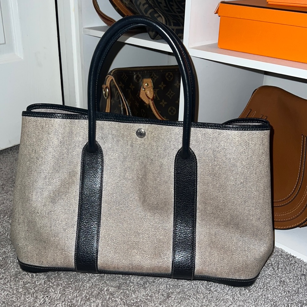 💯 Auth Hermes Garden Party